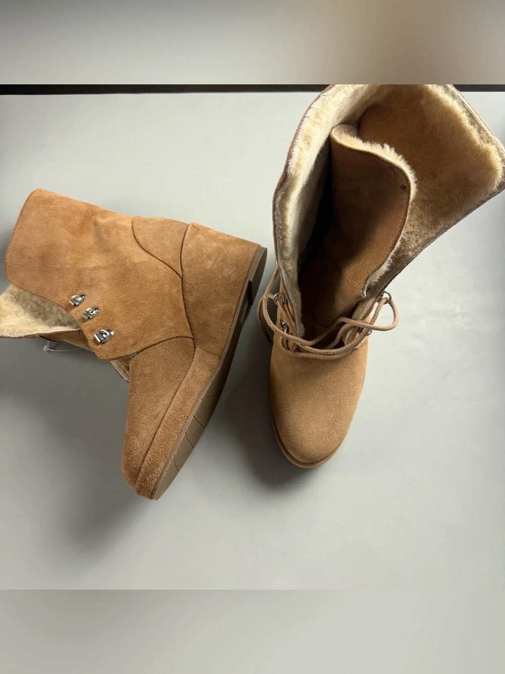 Aquatalia Shearling Lined Suede Wedge Ankle Boots Tan Size 9 Made in Italy